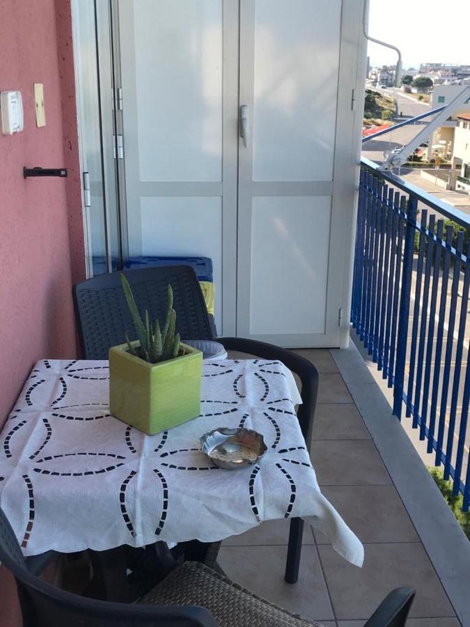 Casa Vacanza Nonna Adri โมโนโปลี ภายนอก รูปภาพ