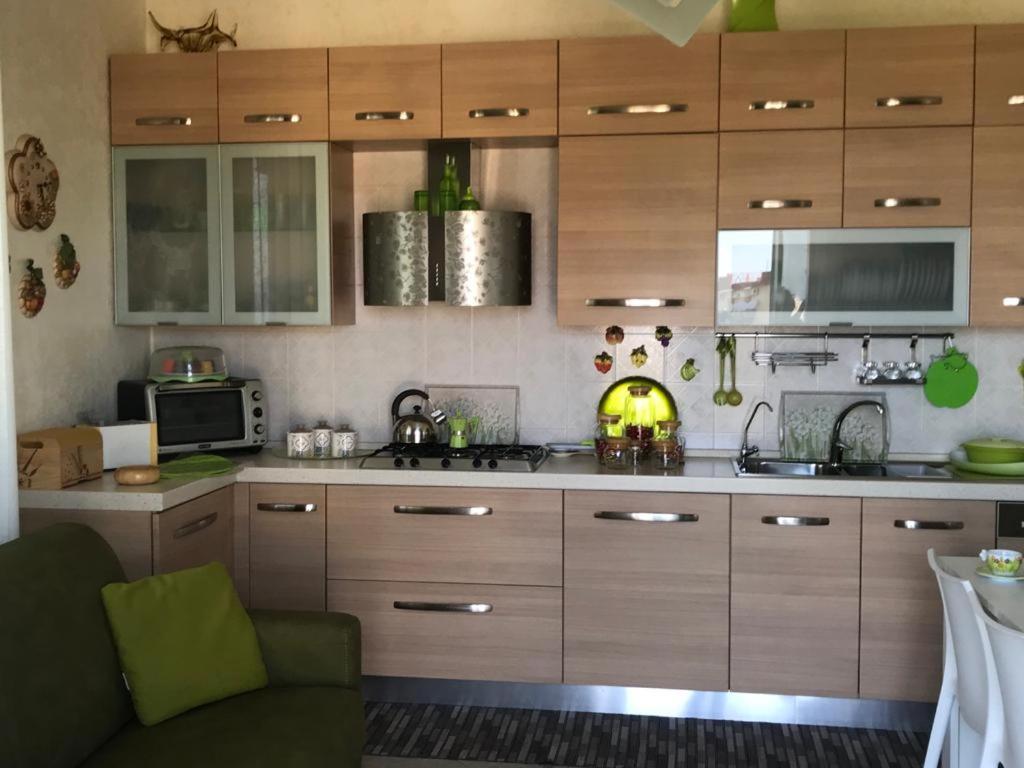Casa Vacanza Nonna Adri โมโนโปลี ภายนอก รูปภาพ